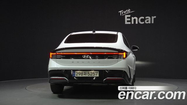 Hyundai Sonata DN8 2.0 Exclusive - фото 3