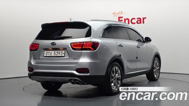 Kia Sorento Новый Diesel 2.2 2WD Noblesse - фото 1