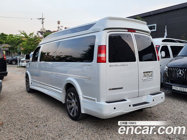 Chevrolet Express Van 6.0 - фото 1