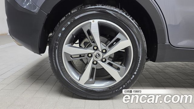 SsangYong Korando 2.2 RX 2WD DLX - фото 4