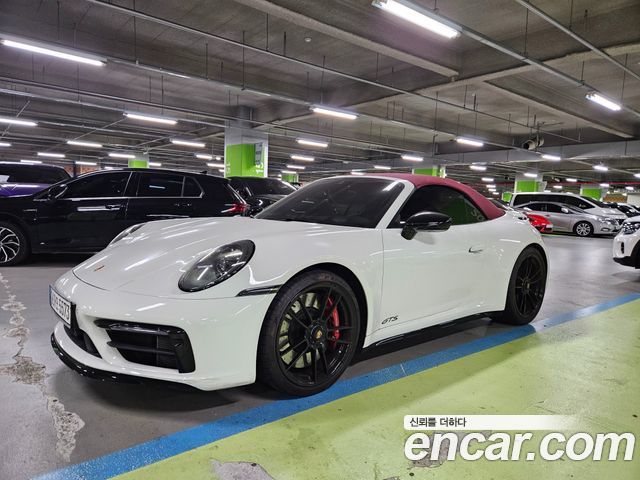 Porsche 911 Carrera 4 GTS Cabriolet - фото 3