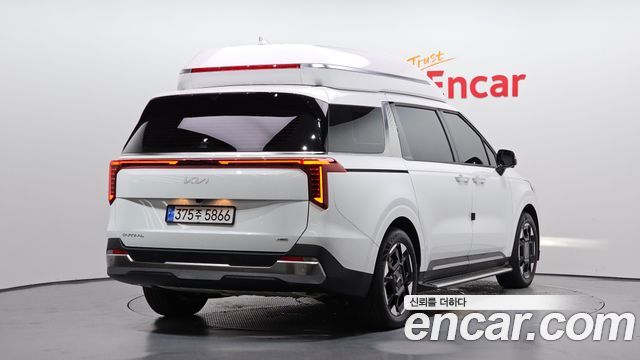 Kia Carnival Новый 4-го поколения HEV 7-Seater Hi Limousine Signature - фото 1