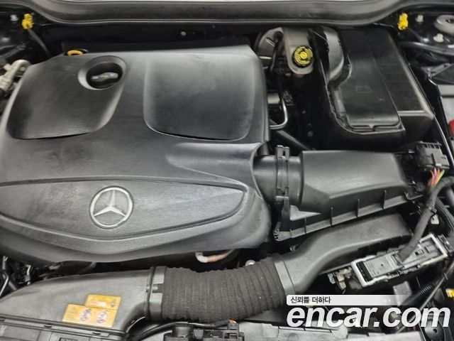 Mercedes-Benz GLA-Class X156 GLA220 Premium - фото 4