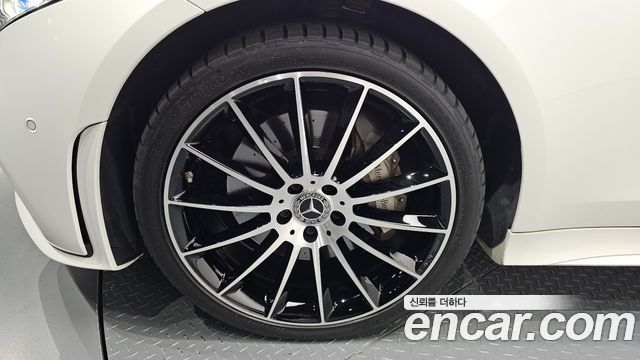 Mercedes-Benz CLS-Class C257 CLS450 4MATIC AMG Line - фото 4