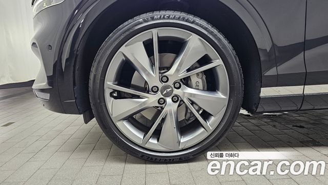 Genesis GV70 2.5T Gasoline AWD - фото 4