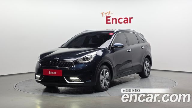 Kia Niro Prestige - фото 0