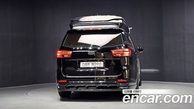 Kia Carnival Новый Gasoline 9-seater Limousine(Special vehicle) - фото 3