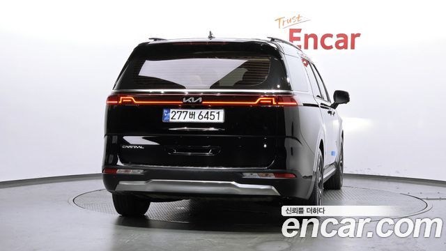 Kia Carnival 4-го поколения 9-Seater Signature - фото 3