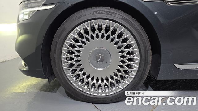 Genesis G90 5.0 AWD Prestige - фото 4