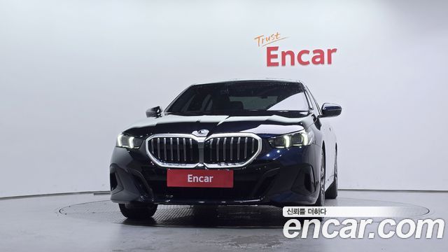 BMW 5-Series G60 520i M Sport - фото 2
