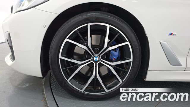 BMW 5-Series G30 530i xDrive M Sport Package - фото 4