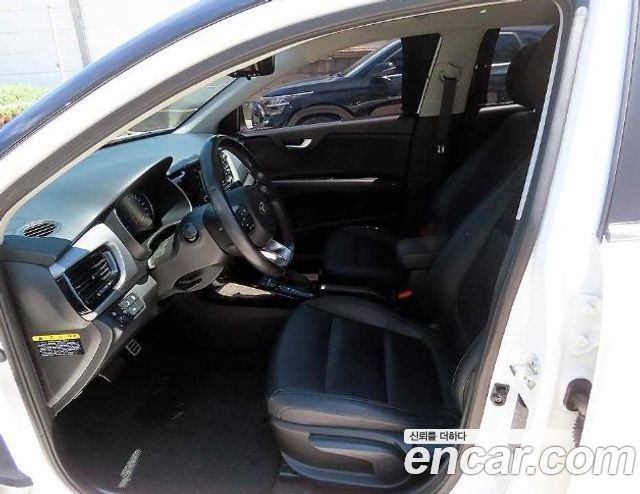 Kia Stonic Diesel 1.6 Prestige - фото 4