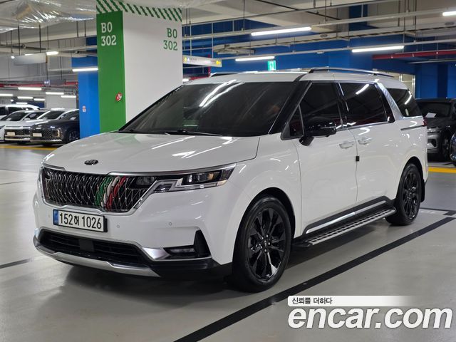 Kia Carnival 4-го поколения 9-Seater Noblesse - фото 0
