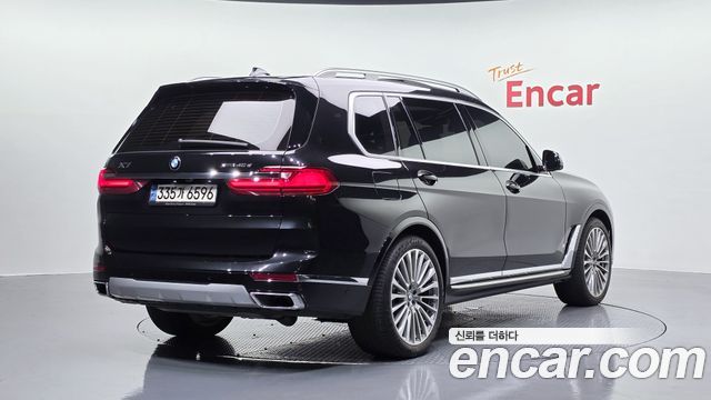 BMW X7 G07 xDrive 40d Design Pure Excellence 7-Seater - фото 1