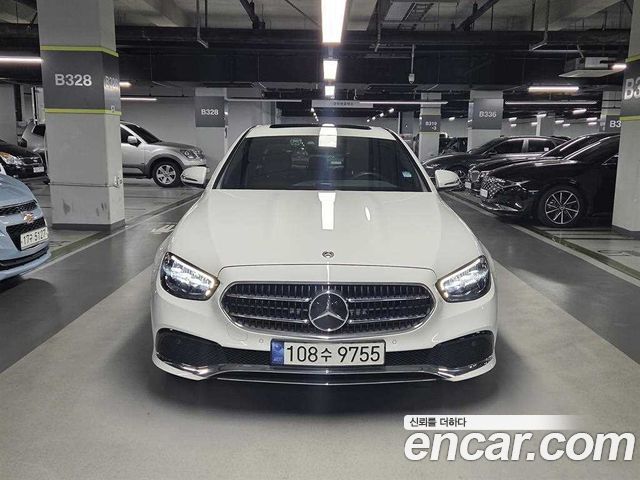 Mercedes-Benz E-Class W213 E250 Avantgarde - фото 1