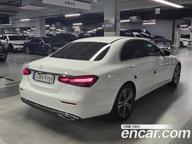 Mercedes-Benz E-Class W213 E250 Avantgarde - фото 3