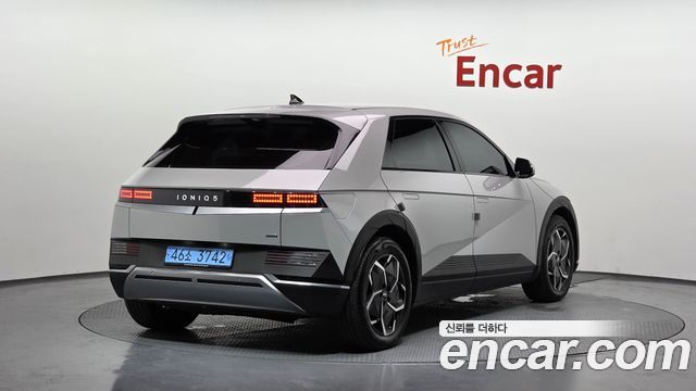 Hyundai Ioniq5 Long Range AWD Exclusive - фото 0