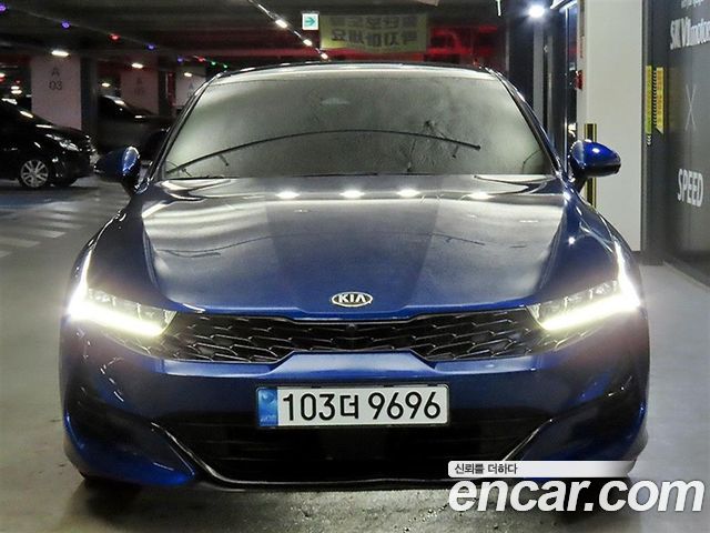 Kia K5 3-го поколения 1.6 Turbo Signature - фото 1