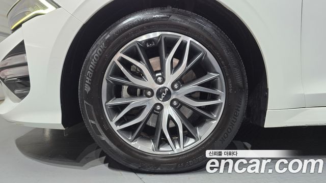 Kia K5 3-го поколения 2.0 LPI(Renter car) Trandy - фото 4