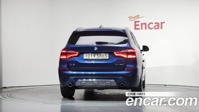 BMW X3 G01 xDrive 20i Luxury - фото 3