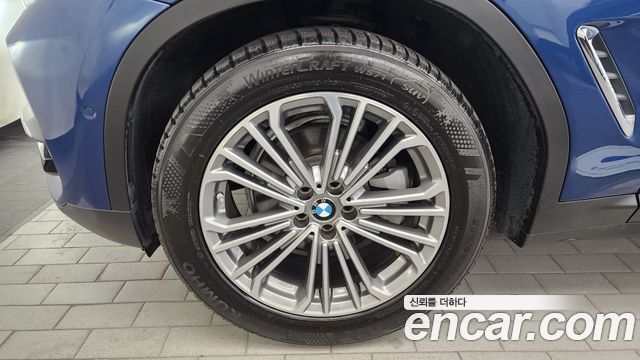 BMW X3 G01 xDrive 20i Luxury - фото 4