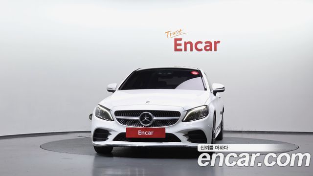 Mercedes-Benz C-Class W205 C200 Coupe - фото 2