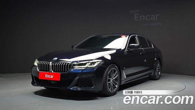 BMW 5-Series G30 523d M Sport - фото 0