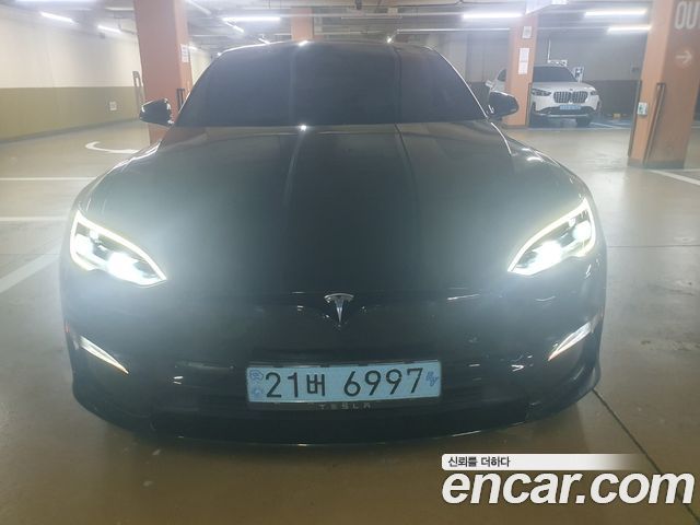 Tesla Model S Plaid - фото 0