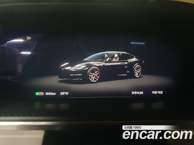 Tesla Model S Plaid - фото 4