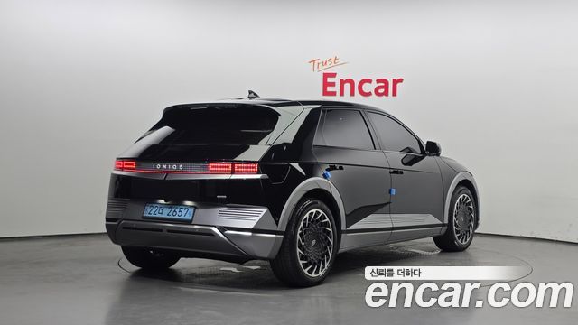 Hyundai Ioniq5 Long Range AWD Prestige - фото 1