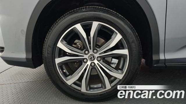 Lexus RX RX350 Executive - фото 4
