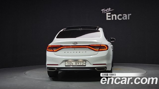 Hyundai Grandeur IG 3.0 Exclusive - фото 3