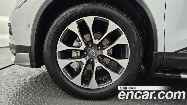 Renault Samsung QM6 Gasoline 2WD RE Signature - фото 4