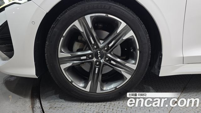 Kia K5 3-го поколения 1.6 Turbo Signature - фото 4