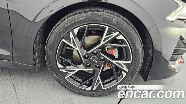 Kia K5 3-го поколения 1.6 Turbo Signature - фото 4
