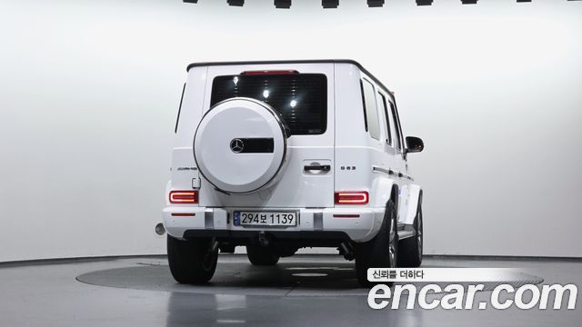 Mercedes-Benz G-Class AMG G63 - фото 3
