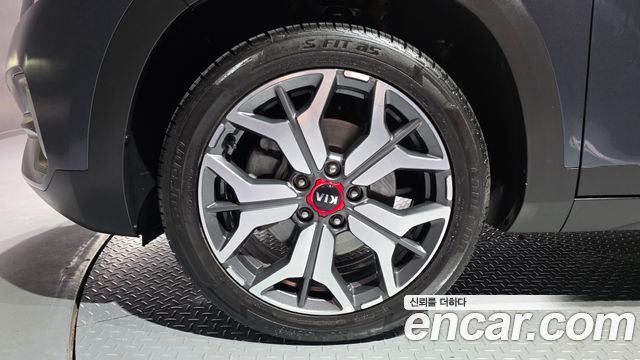 Kia Seltos Gasoline 1.6 Turbo 2WD Signature - фото 4