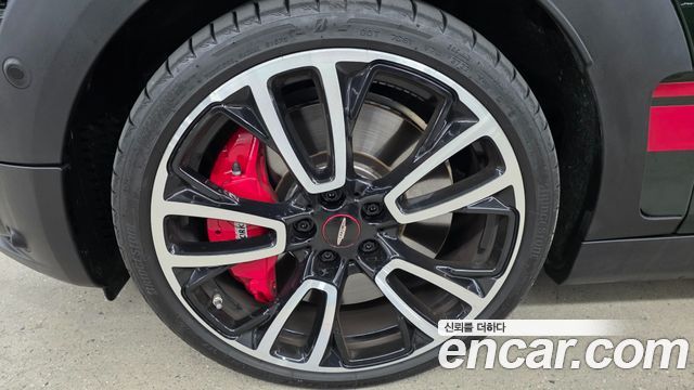 Mini Clubman JCW 2nd Gen - фото 4