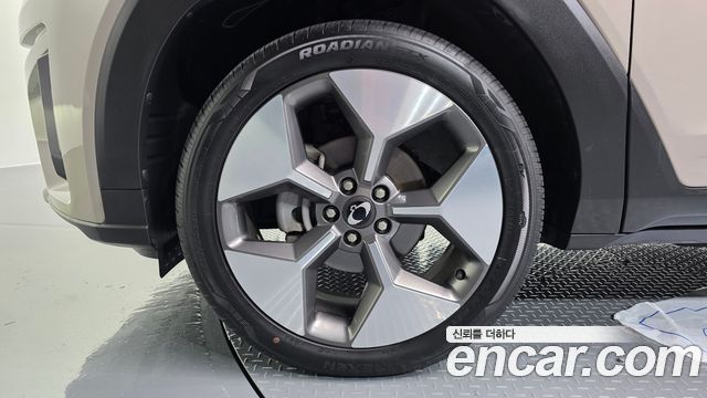 SsangYong Torres EVX E7 - фото 4