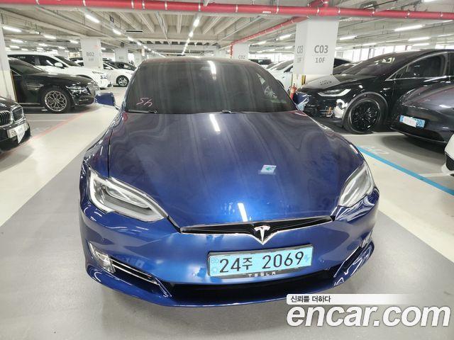 Tesla Model S Long Range - фото 2