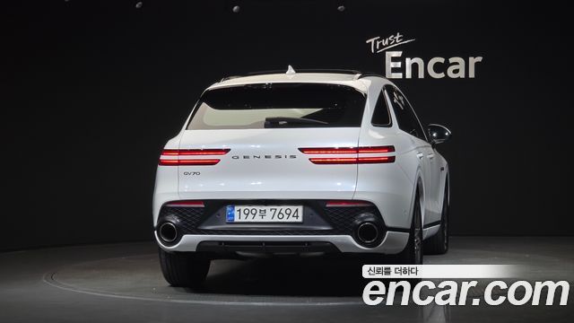 Genesis GV70 2.5T Gasoline 2WD - фото 3