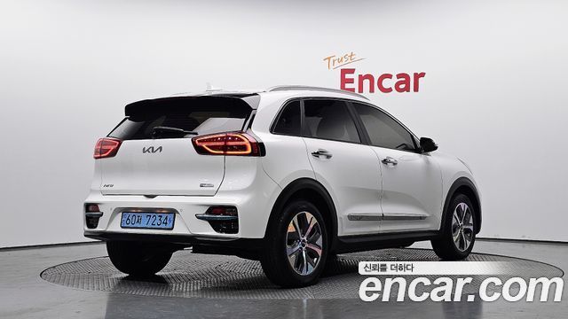 Kia Niro EV Noblesse - фото 1