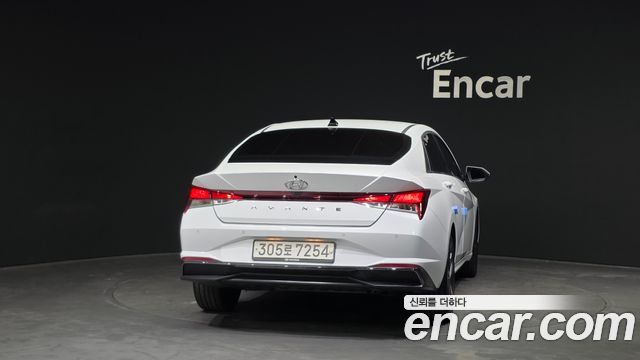 Hyundai Avante CN7, гибрид Modern - фото 3