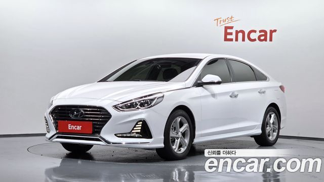 Hyundai Sonata 2.0 Modern - фото 0
