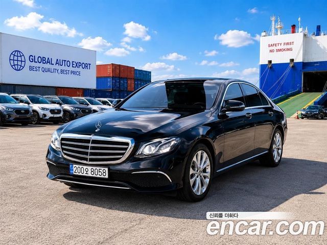 Mercedes-Benz E-Class W213 E220d 4MATIC Exclusive - фото 0