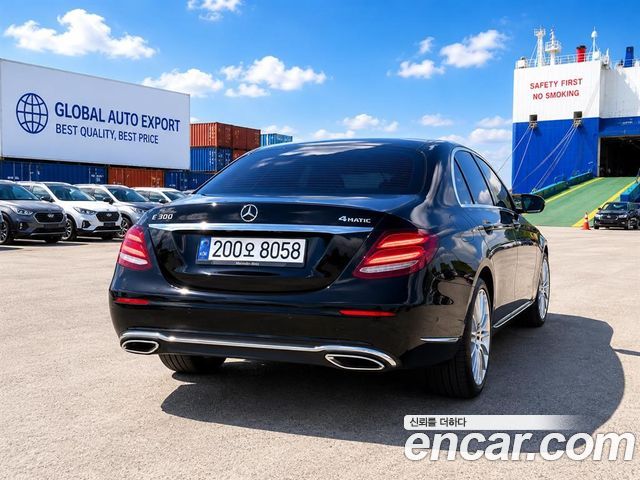 Mercedes-Benz E-Class W213 E220d 4MATIC Exclusive - фото 2