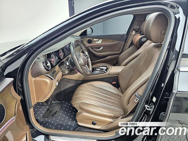 Mercedes-Benz E-Class W213 E220d 4MATIC Exclusive - фото 4