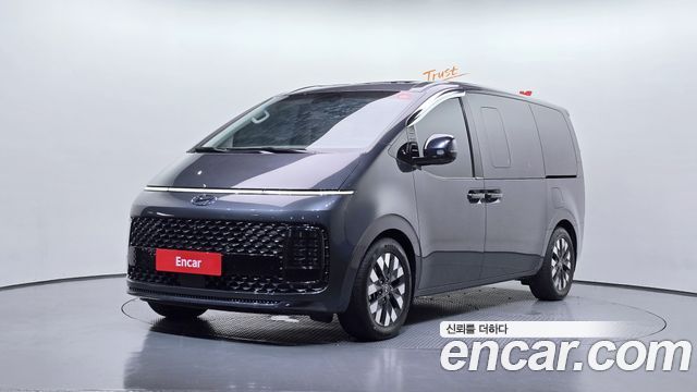Hyundai Staria 4WD Lounge 9-Seater Inspiration - фото 0