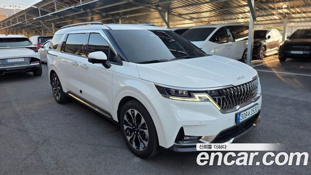 Kia Carnival 4-го поколения 9-Seater Noblesse - фото 1