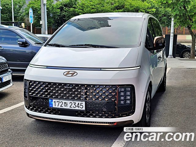 Hyundai Staria 4WD Lounge 9-Seater Inspiration - фото 0